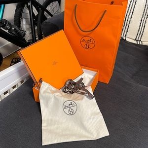 SOLD❗HERMES dust bag, shopping bag, gift box